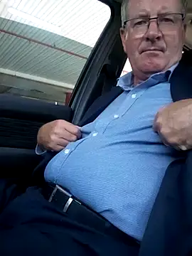 stiffandlubedxh online show from 3, 2, 2025