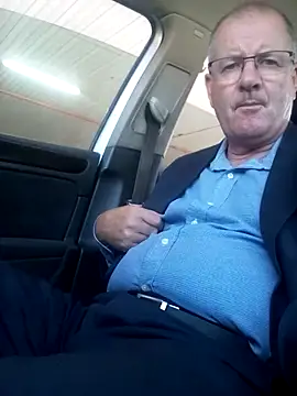 stiffandlubedxh online show from 25, 2, 2025