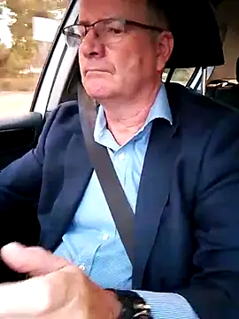 stiffandlubedxh online show from 10, 3, 2025