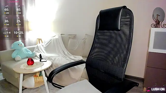 Snapshot of DannaEvan chatting on 7, 3, 2026 DannaEvan online show from 7, 3, 2026