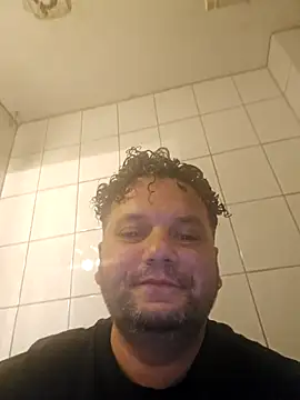 Juliani888 online show from 11, 11, 2025