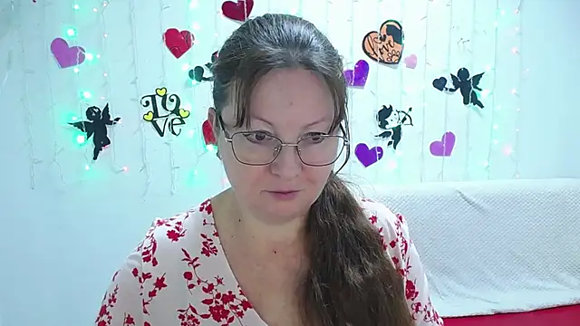 VanessaHotts online show from 31, 1, 2025