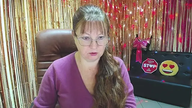 Snapshot of VanessaHotts chatting on 15, 10, 2025 VanessaHotts online show from 15, 10, 2025