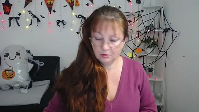 Snapshot of VanessaHotts chatting on 1, 11, 2025 VanessaHotts online show from 1, 11, 2025