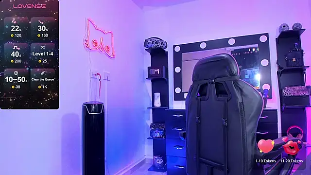 Snapshot of miss_kitty chatting on 31, 10, 2025 miss kitty online show from 31, 10, 2025