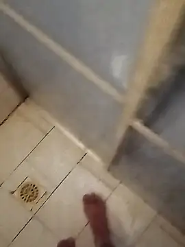 Snapshot of daniel172737472 chatting on 23, 11, 2025 daniel172737472 online show from 23, 11, 2025