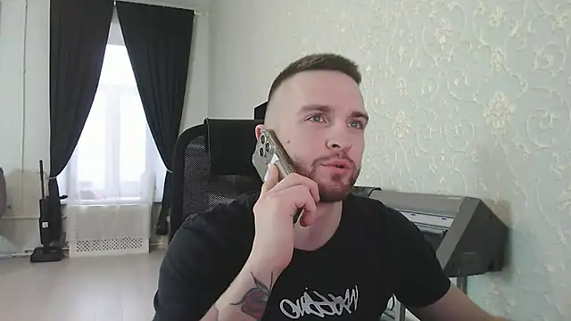 Marselle Laker online show from 2, 12, 2025