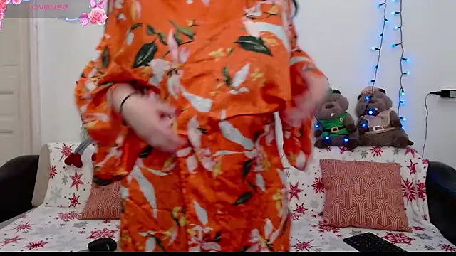 ElenaRose90 online show from 19, 12, 2025