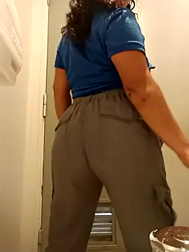 Snapshot of Morenitha-XXX chatting on 12, 2, 2026 Morenitha-XXX online show from 12, 2, 2026