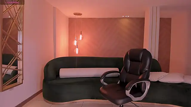 BiancaPierce online show from 19, 2, 2025