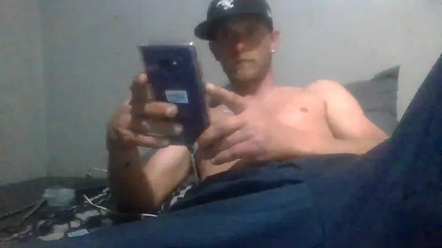 Snapshot of daddytim0 chatting on 19, 3, 2026 daddytim0 online show from 19, 3, 2026