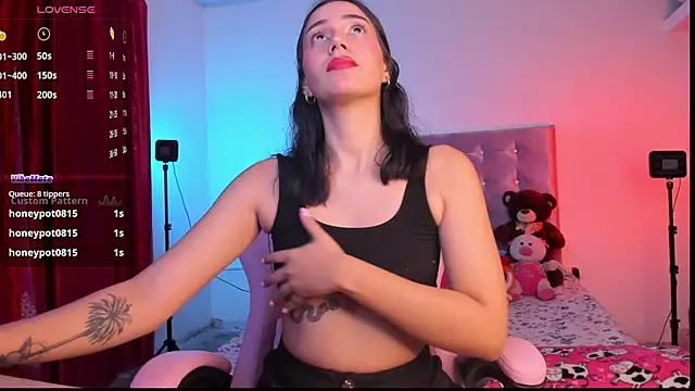 LucianaCarter online show from 21, 12, 2025