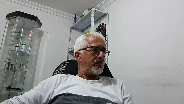 cenizo10124 online show from 16, 11, 2025