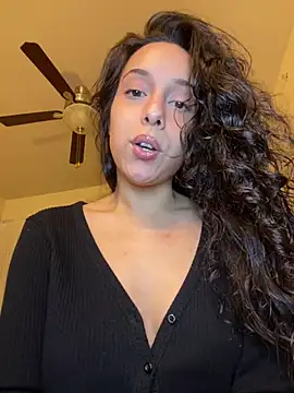 Snapshot of Natur4lBeautyb33 chatting on 14, 12, 2024 Natur4lBeautyb33 online show from 14, 12, 2024