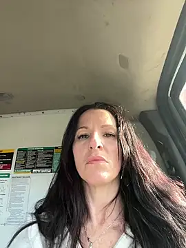 Snapshot of DominiqueX0 chatting on 7, 11, 2025 DominiqueX0 online show from 7, 11, 2025