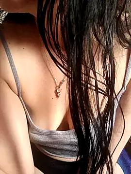 Snapshot of LissaThompsom chatting on 13, 12, 2024 LissaThompsom online show from 13, 12, 2024