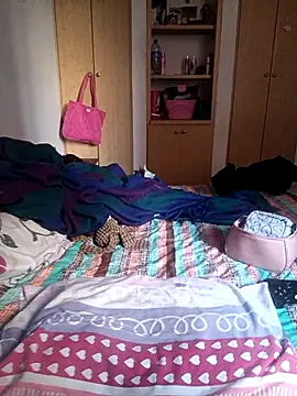 Snapshot of LissaThompsom chatting on 11, 3, 2025 LissaThompsom online show from 11, 3, 2025