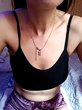 Snapshot of LissaThompsom chatting on 21, 3, 2025 LissaThompsom online show from 21, 3, 2025