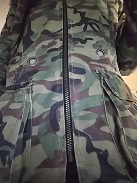 Snapshot of LissaThompsom chatting on 27, 10, 2025 LissaThompsom online show from 27, 10, 2025