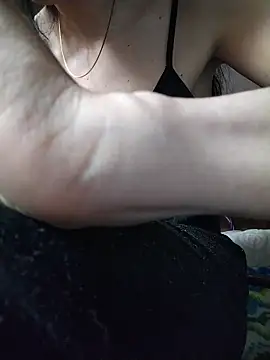 Snapshot of LissaThompsom chatting on 30, 11, 2025 LissaThompsom online show from 30, 11, 2025