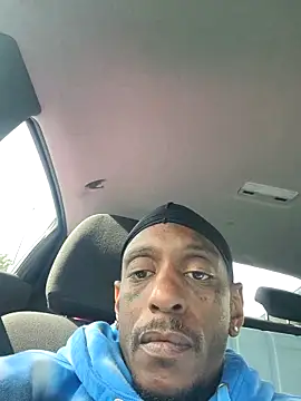 Snapshot of Annonymous607 chatting on 18, 12, 2025 Annonymous607 online show from 18, 12, 2025