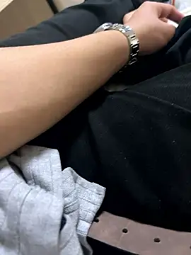 Snapshot of Aden_P2 chatting on 10, 1, 2026 Aden P2 online show from 10, 1, 2026