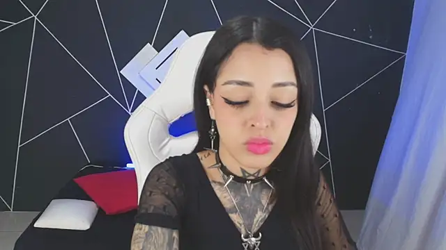 Snapshot of farichell chatting on 21, 10, 2025 farichell online show from 21, 10, 2025