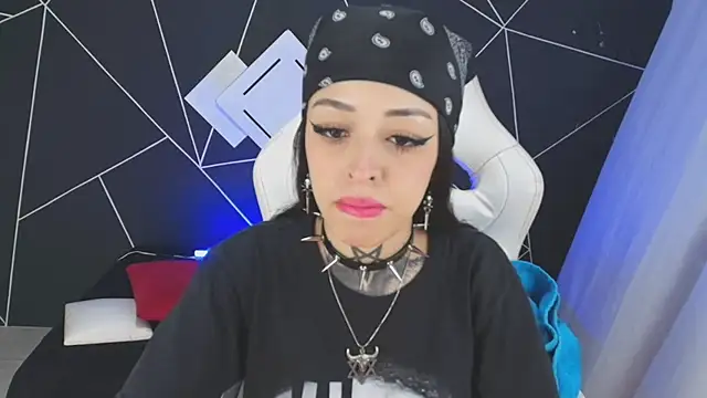 Snapshot of farichell chatting on 22, 10, 2025 farichell online show from 22, 10, 2025