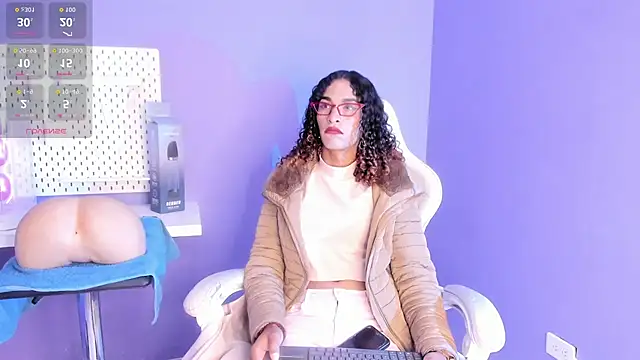 StefanyMiler online show from 9, 10, 2025