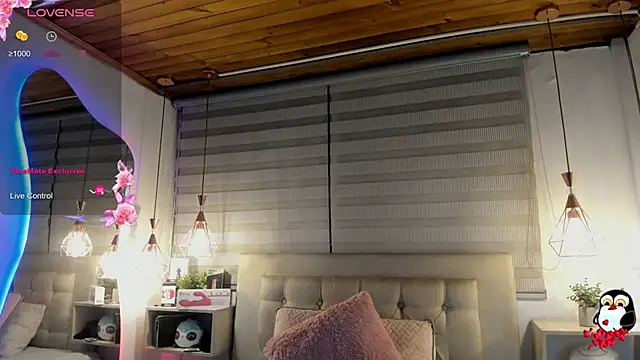 cristal  hot 1 online show from 6, 2, 2026