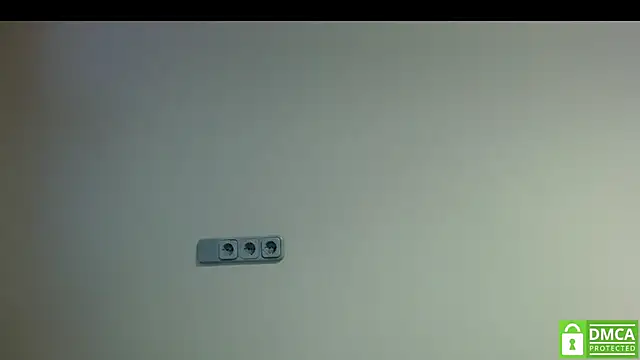 Snapshot of Sophi_Cute chatting on 10, 10, 2025 Sophi Cute online show from 10, 10, 2025