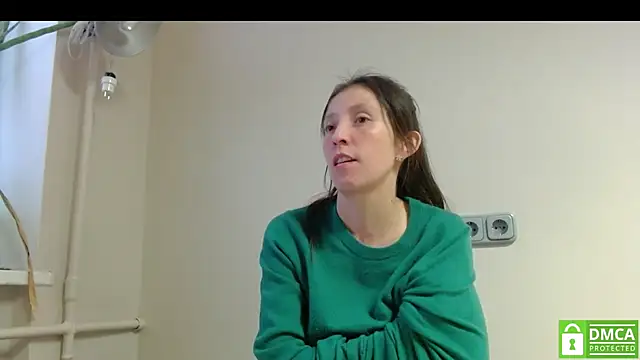 Snapshot of Sophi_Cute chatting on 20, 10, 2025 Sophi Cute online show from 20, 10, 2025