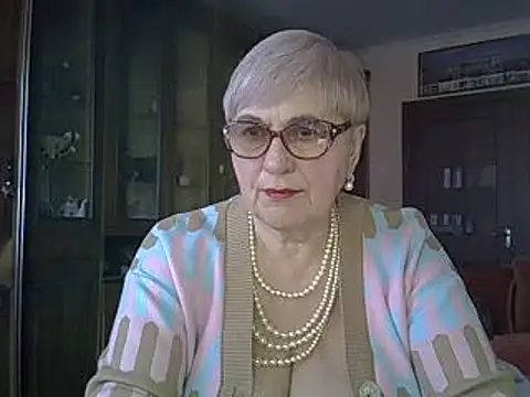 SweetCherry27 online show from 5, 2, 2025