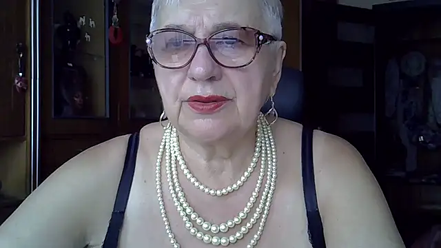SweetCherry27 online show from 10, 9, 2025