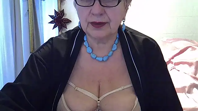 SweetCherry27 online show from 25, 2, 2026