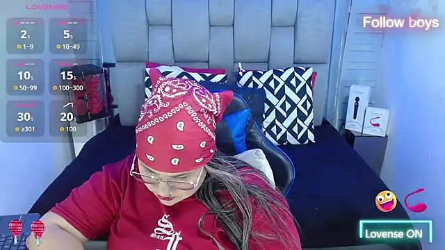 evelin zaens online show from 16, 10, 2025