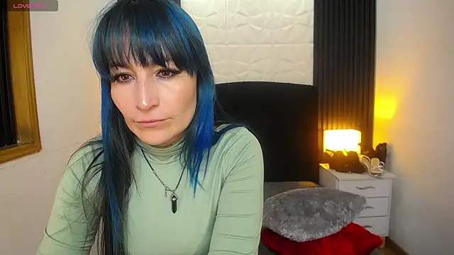 alicia moom online show from 13, 12, 2024