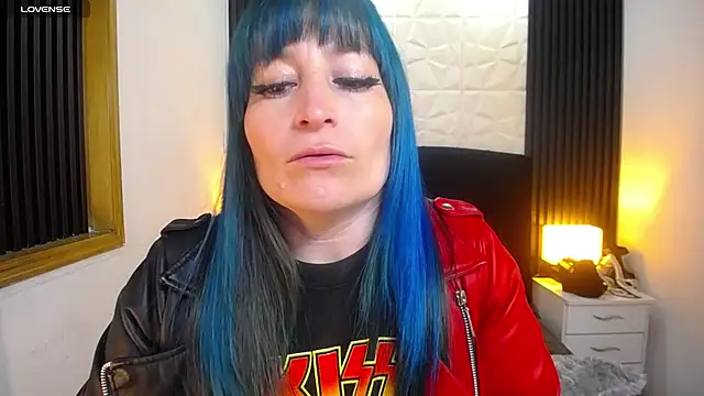 alicia moom online show from 19, 12, 2024