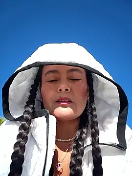 Snapshot of bellapaty chatting on 4, 11, 2025 bellapaty online show from 4, 11, 2025