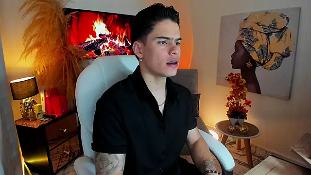 Matias Murrier online show from 4, 11, 2025