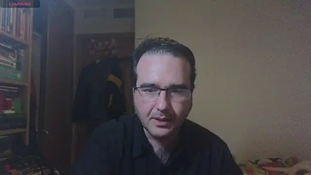 curiosillo83 online show from 31, 1, 2025
