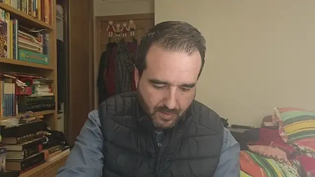 curiosillo83 online show from 15, 2, 2026