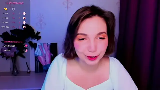 KindHazelHere  online show from 11, 10, 2025