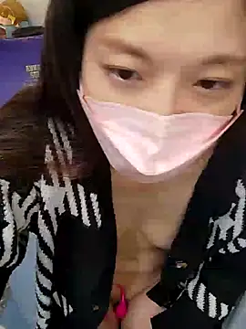 Lu Nana online show from 4, 1, 2025