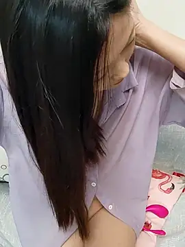 Lu Nana online show from 24, 2, 2025