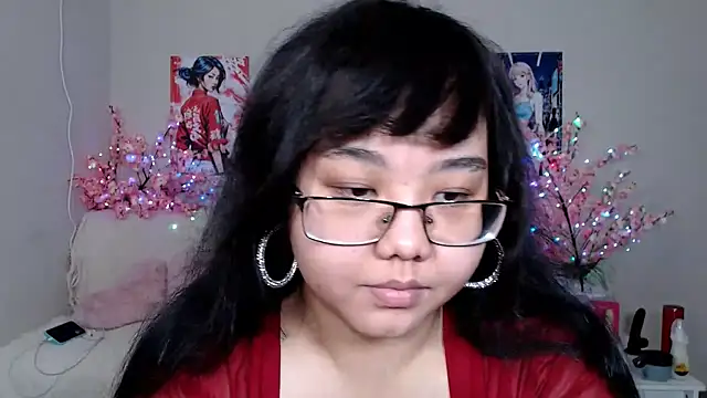 Snapshot of Moertomlly chatting on 5, 3, 2026 Moertomlly online show from 5, 3, 2026