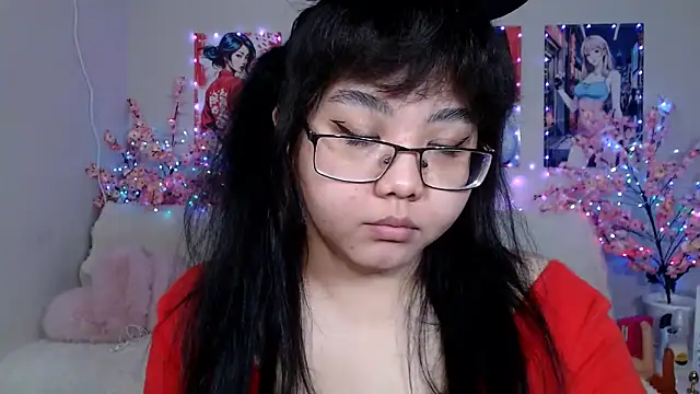 Snapshot of Moertomlly chatting on 23, 3, 2026 Moertomlly online show from 23, 3, 2026