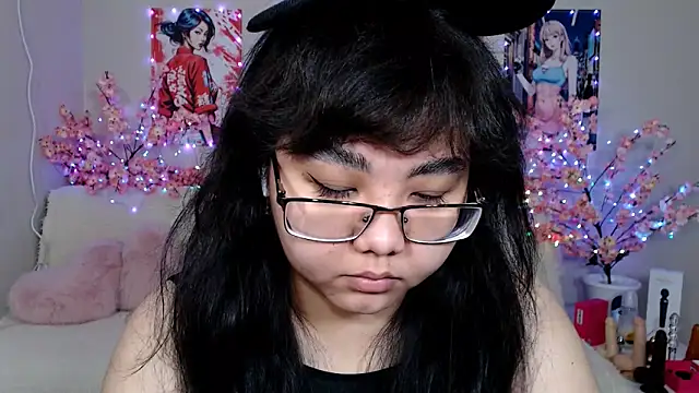 Snapshot of Moertomlly chatting on 27, 3, 2026 Moertomlly online show from 27, 3, 2026