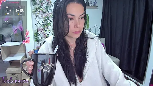 Lunlunera online show from 6, 2, 2025