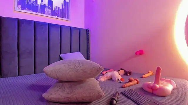 ashlye miller  online show from 12, 1, 2025